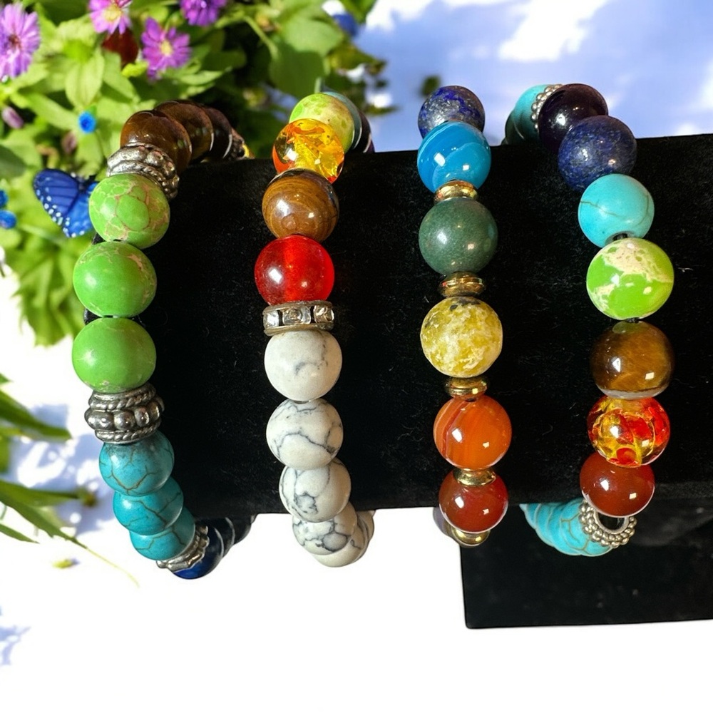 Colorful Beaded Necklace and Bracelet Set - Picture 2 of 4